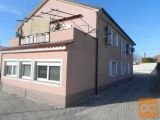 Koper Šmarje 8 km od morja 3-sobno 83 m2