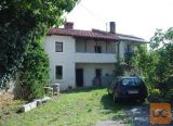 Komen Škrbina Vrstna 186 m2
