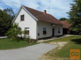 Grad Dolnji Slaveči Samostojna 120 m2