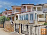 Umag Lovrečica Sv. Pelegrin Vikend hiša 100 m2