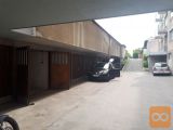 Bežigrad Glavarjeva ulica v garažnem objektu