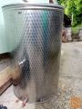 prodam inox cisterno 600L z dvemi pipami