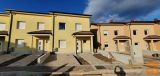 Divača severni rob Vrstna 180 m2